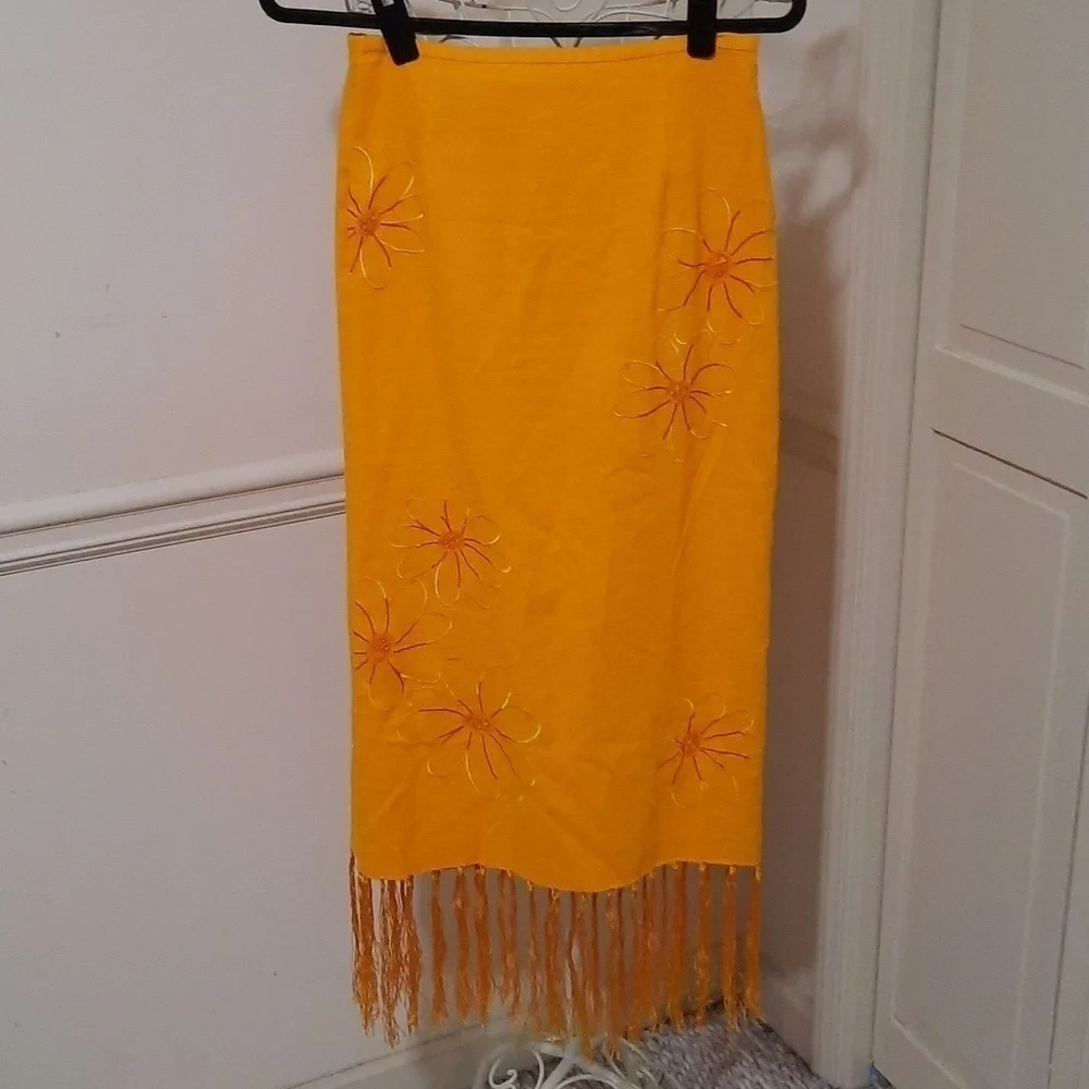 Nicole Studio Skirt Set